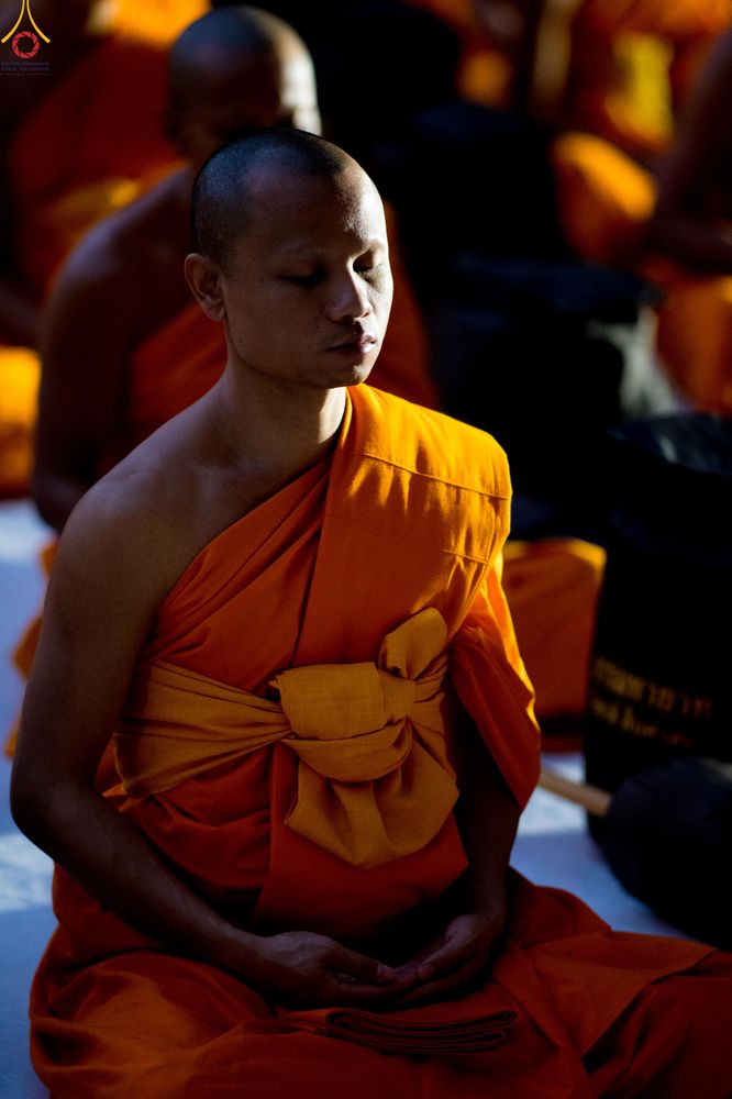 ภาพ No.288376:วันที่ 4 มกราคม พ.ศ. 2569 พระธรรมยาตราปฏิบัติธรรม และถ่ายภาพหมู่ประวัติศาสตร์ ในโครงการธรรมยาตรา กตัญญูบูชา มหาปูชนียาจารย์ พระมงคลเทพมุนี(สด จนฺทสโร) พระผู้ปราบมาร อนุสรณ์สถาน 7 แห่ง ปีที่ 14 ณ อนุสรณ์สถานมหาวิหารพระมงคลเทพมุนี (โลตัสแลนด์) อ.สองพี่น้อง