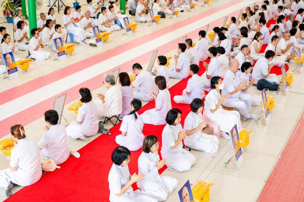 ภาพ No.338755:วันที่ 11 กรกฎาคม พศ.2569 พิธีบรรพชาอุปสมบท โครงการอุปสมบทหมู่ธรรมทายาทนานาชาติ  IDOP รุ่นที่ 21 (ภาษาจีน)  จากประเทศจีน มาเลเซีย สิงคโปร์ และไต้หวัน , โครงการบรรพชาสามเณรโรงเรียนนานาชาติ รุ่นที่ 15