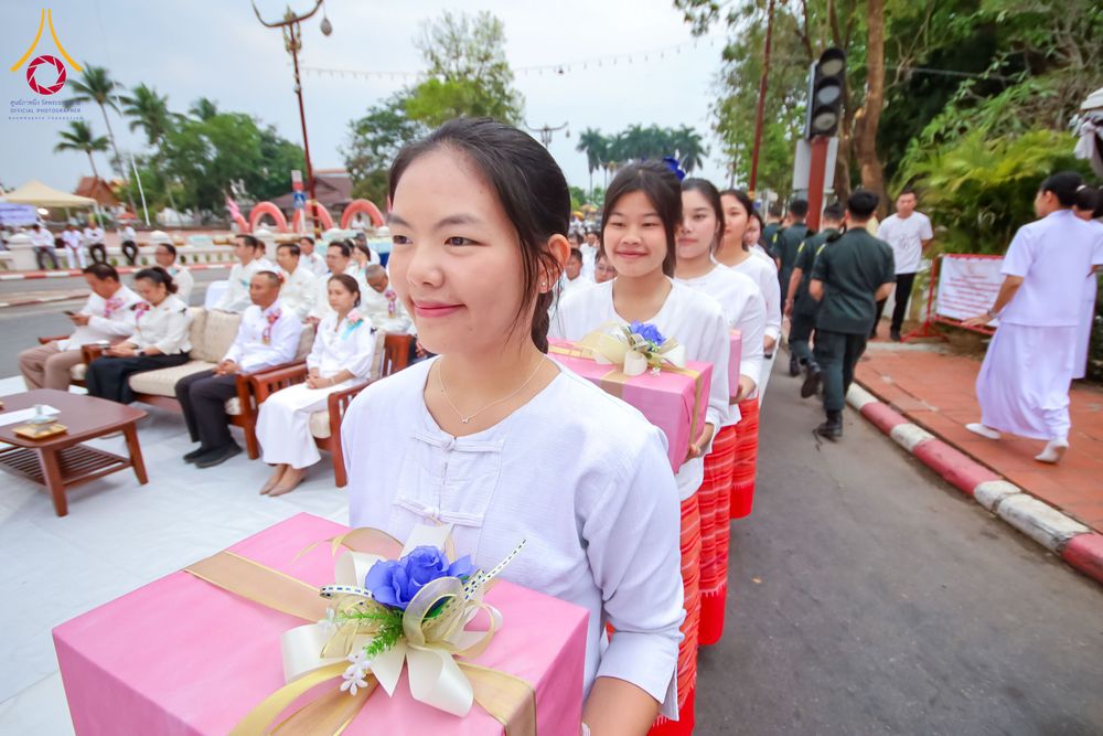 ภาพ No.310862:วันอาทิตย์ที่ 22 กุมภาพันธ์ พ.ศ. 2569 พิธีตักบาตรเเด่คณะพระภิกษุสงฆ์ 1,111 รูป จังหวัดน่าน หนึ่งในโครงการตักบาตรพระ 2,000,000 รูป 77 จังหวัดทั่วไทย ในวาระอันเป็นมงคลยิ่ง ครบรอบ 744 ปี นครน่าน สืบสานศรัทธา ทำบุญใหญ่ของเมืองน่าน ณ ข่วงเมือง วัดภูมินทร์ อำเ