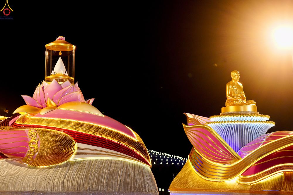 ภาพ No.308046:วันที่ 31 มกราคม พ.ศ. 2569 พิธีจุดประทีปธรรมถวายเป็นพุทธบูชา  และบูชาธรรมมหาปูชนียาจารย์ (ภาพชุดที่ 3) ณ วัดพระธรรมกาย ปทุมธานี ในโครงการธรรมยาตรา กตัญญูบูชา มหาปูชนียาจารย์ พระมงคลเทพมุนี(สด จนฺทสโร) พระผู้ปราบมาร อนุสรณ์สถาน 7 แห่ง ปีที่ 14