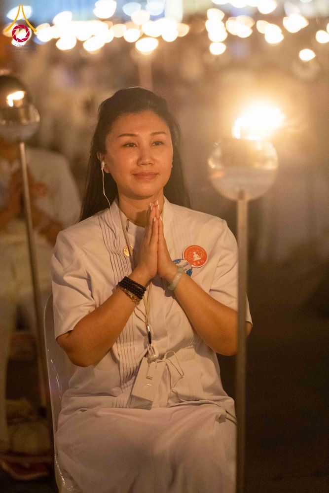 ภาพ No.312403:วันอังคารที่ 3 มีนาคม พ.ศ.2569 พิธีเวียนประทักษิณและจุดมาฆประทีป (ภาพชุดที่ 2) ณ ลานธรรมพระมหาธรรมกายเจดีย์ วัดพระธรรมกาย