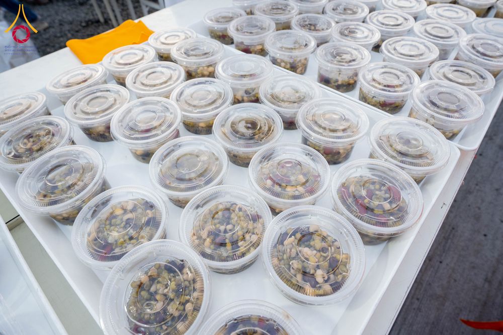 ภาพ No.296747:วันที่ 18 มกราคม พ.ศ. 2569 พิธีถวายภัตตาหารเป็นสังฆทาน แด่พระธรรมยาตรา ณ วัดโบสถ์บน ต.บางคูเวียง จ.นนทบุรี อนุสรณ์สถานลำดับที่ 4 สถานที่เกิดด้วยกายธรรม ในโครงการธรรมยาตรา กตัญญูบูชา มหาปูชนียาจารย์ พระมงคลเทพมุนี(สด จนฺทสโร) พระผู้ปราบมาร อนุสรณ์สถาน 7 แ