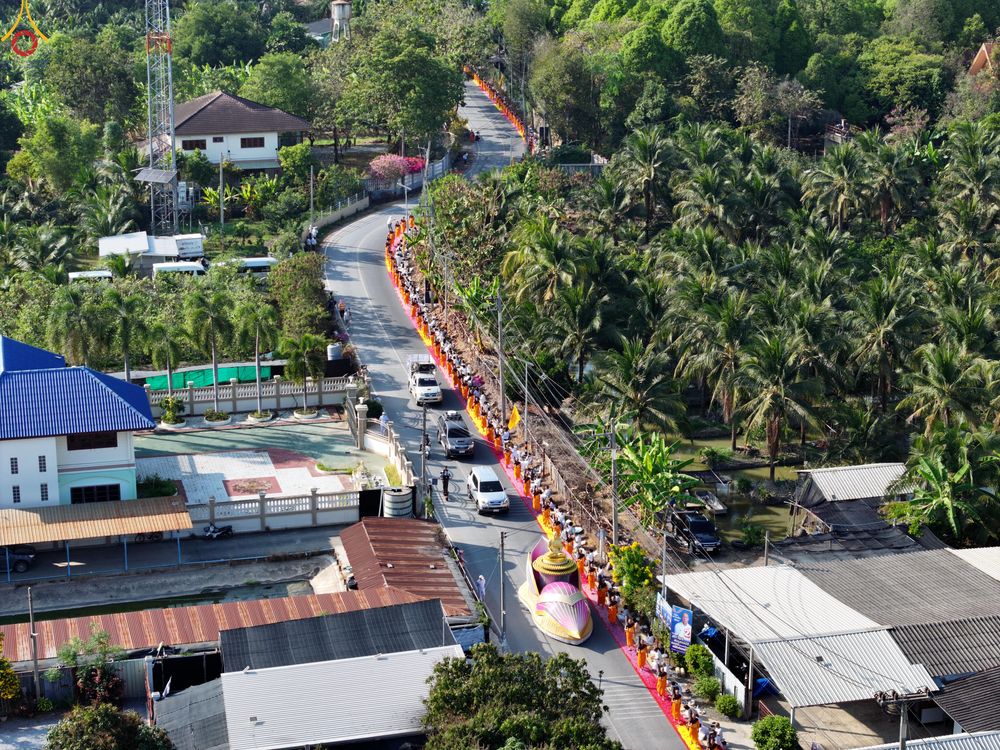ภาพ No.289628:วันที่ 7 มกราคม พ.ศ. 2569 พิธีต้อนรับพระธรรมยาตรา ณ อนุสรณ์สถานลำดับที่ 2 สถานที่ตั้งมโนปณิธานบวชตลอดชีวิต อนุสรณ์สถานคลองบางนางแท่น อ.สามพราน จ.นครปฐม ในโครงการธรรมยาตรา กตัญญูบูชา มหาปูชนียาจารย์ พระมงคลเทพมุนี(สด จนฺทสโร) พระผู้ปราบมาร อนุสรณ์สถาน 7 แ