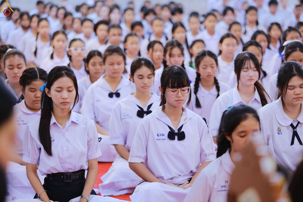 ภาพ No.289016:วันพุธที่ 17 ธันวาคม พ.ศ.2568 กิจกรรมเยาวชนไทยรวมใจทำความดี "เด็กดีมหานคร ต้นแบบด้านศีลธรรม" แข่งขันสอบตอบปัญหาศีลธรรมในพระพุทธศาสนา ครั้งที่ 7 และวันรวมพลังเด็กดี V-Star ประจำปี 2568 ณ วัดมหาธาตุยุวราชรังสฤษฎิ์ราชวรมหาวิหาร กรุงเทพมหานคร