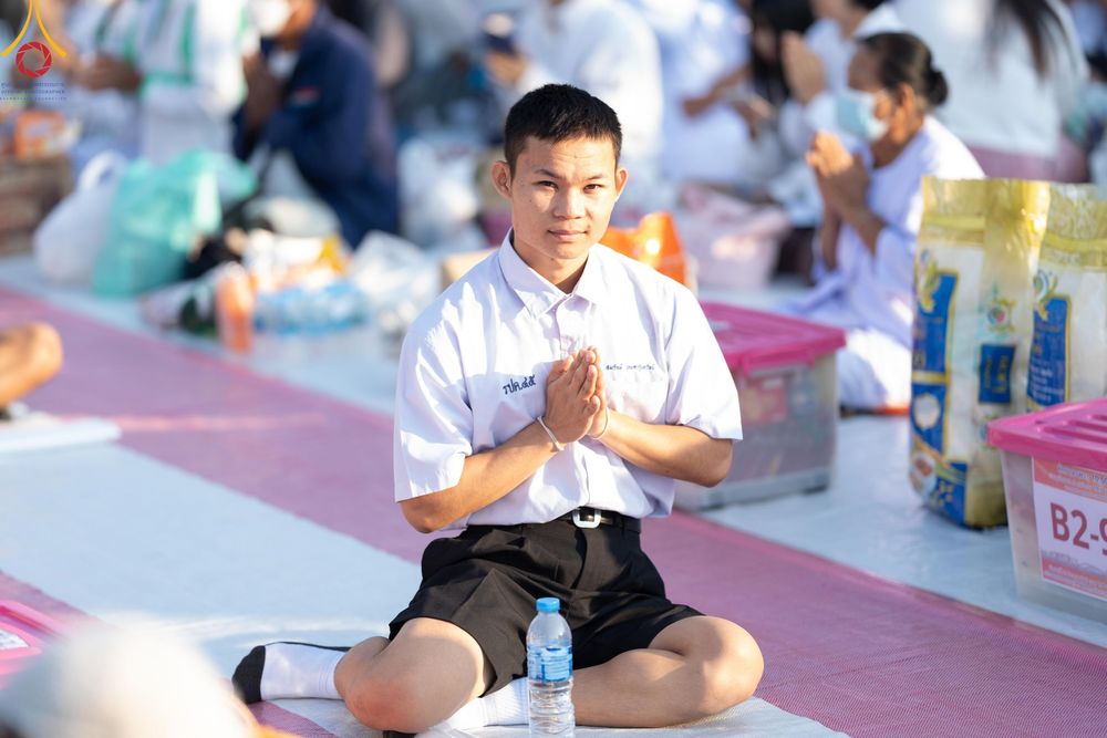 ภาพ No.185652:V.47 เบื้องหลังของเบื้องหน้า งานตักบาตรพระ 10,000 รูป ณ จ.กาญจนบุรี วันที่ 20-21 ธันวาคม พ.ศ. 2567