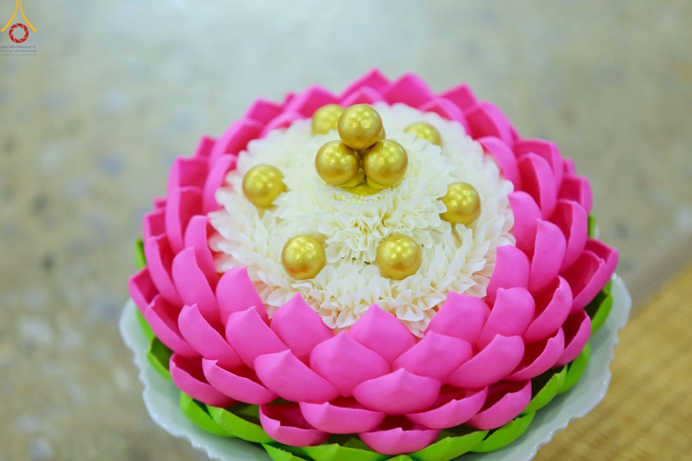 ภาพ No.81552:พิธีตักบาตร ข้าวสารอาหารแห้ง และพิธีบูชาข้าวพระ ณ สภาธรรมกายสากล วัดพระธรรมกาย วันเสาร์ที่ 3 มิถุนายน 2566