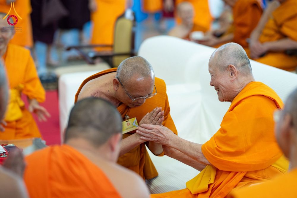 ภาพ No.185260:พิธีถวายมหาสังฆทาน 1,000 วัด ในวาระอายุวัฒนมงคล 84 ปี หลวงพ่อทัตตชีโว วันอาทิตย์ที่ 22 ธันวาคม พ.ศ. 2567 ณ สภาธรรมกายสากล วัดพระธรรมกาย