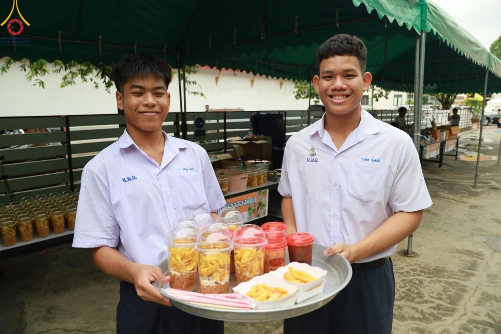 ภาพ No.184909:กิจกรรมวันรวมพลังเด็กดี V-Star ผู้นำฟื้นฟูศีลธรรมโลก กรุงเทพมหานคร ณ วัดมหาธาตุยุวราชรังสฤษฎิ์ราชวรมหาวิหาร กรุงเทพมหานคร ในวันที่ 13 ธันวาคม พ.ศ. 2567