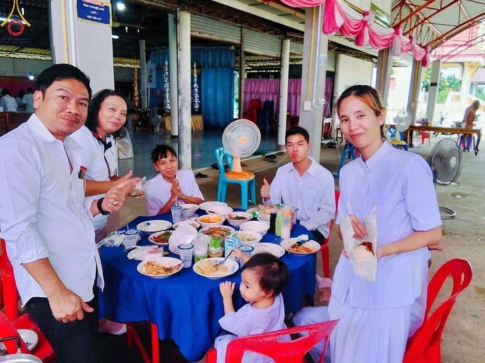 ภาพ No.163909:โครงการกฐินสามัคคีทั่วไทย 30,000 วัด บูชาธรรม 80 ปี หลวงพ่อธัมมชโย โดย คณะศิษยานุศิษย์วัดพระธรรมกาย ณ วัดโพธิ์พิทักษ์ จ.ชัยนาท วันที่ 20 ตุลาคม พ.ศ. 2567