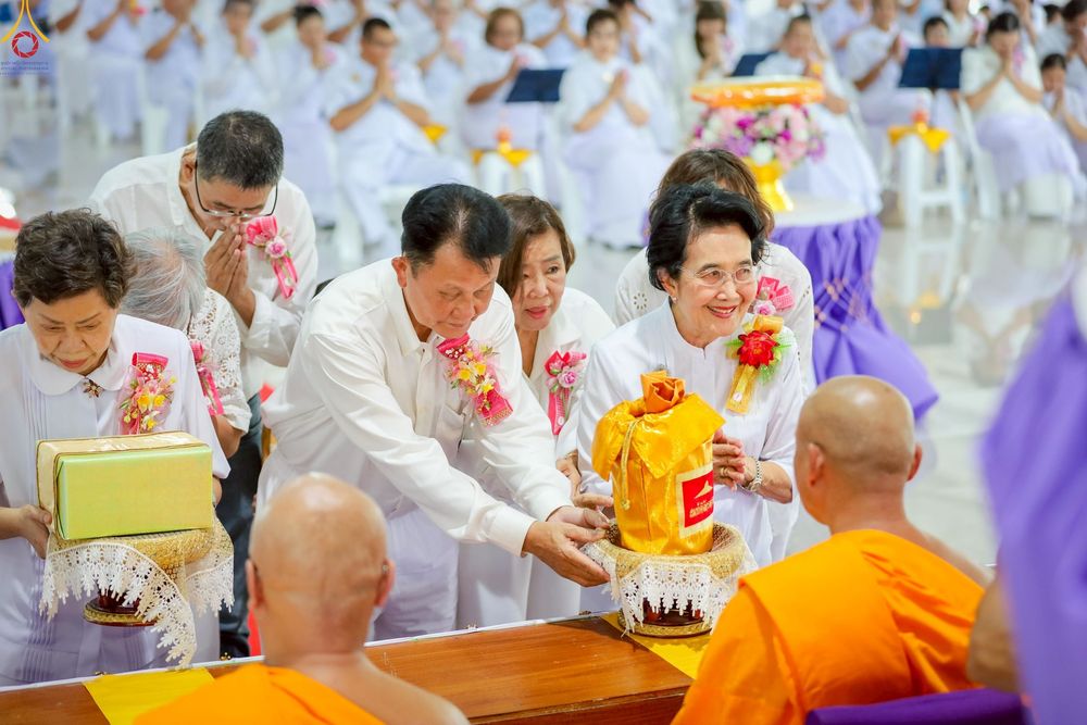 ภาพ No.260057:วันศุกร์ ที่ 17 ตุลาคม พ.ศ. 2568 ทอดกฐินสามัคคี "สร้างรัตนบัลลังก์ รองรับองค์พระประธาน"  ณ ธุดงคสถานนครสวรรค์ ต.หัวถนน อ.ท่าตะโก จ.นครสวรรค์