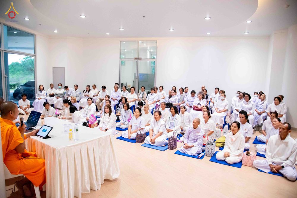 ภาพ No.344457:วันที่ 21-23 สิงหาคม พ.ศ. 2569 สัมมนารวมใจผู้นำบุญ บูชาธรรม 82 ปี หลวงพ่อธัมมชโย รุ่นที่ 1 กฐินสามัคคีทั่วไทย 30,000 วัด โครงการอุปสมบทบูชาธรรมมหาปูชนียาจารย์ 3,000 รูป  ณ ศูนย์ปฏิบัติธรรมเวิล์ดพีช วัลเล่ย์ จ.นครราชสีมา