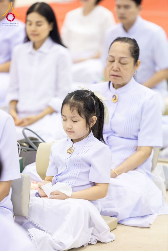 ภาพ No.287585:วันที่ 1 มกราคม พ.ศ. 2569 พิธีบูชาข้าวพระ ณ สภาธรรมกายสากล วัดพระธรรมกาย