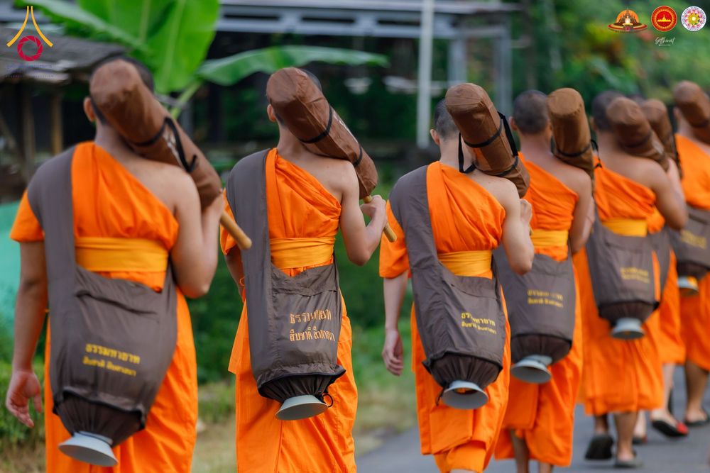 ภาพ No.280047:วันที่ 31 ธันวาคม พ.ศ. 2568 เดินธรรมยาตราที่บรมพุทธโธ อินโดนีเซีย