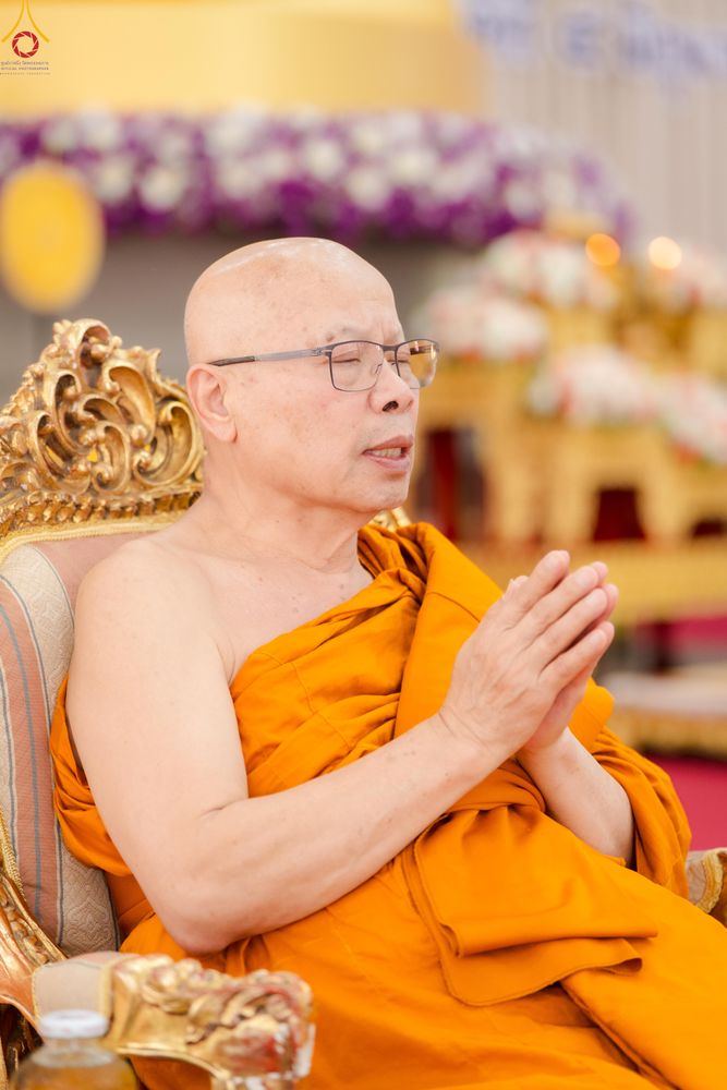 ภาพ No.331827:วันพฤหัสบดีที่ 4 มิถุนายน พ.ศ.2569 พิธีต้อนรับเปรียญธรรม 9 ประโยค และเปรียญธรรม 6 ประโยค  ณ อาคารธรรมสภา วัดบ้านขุน ต.บ่อหลวง อ.ฮอด จ.เชียงใหม่