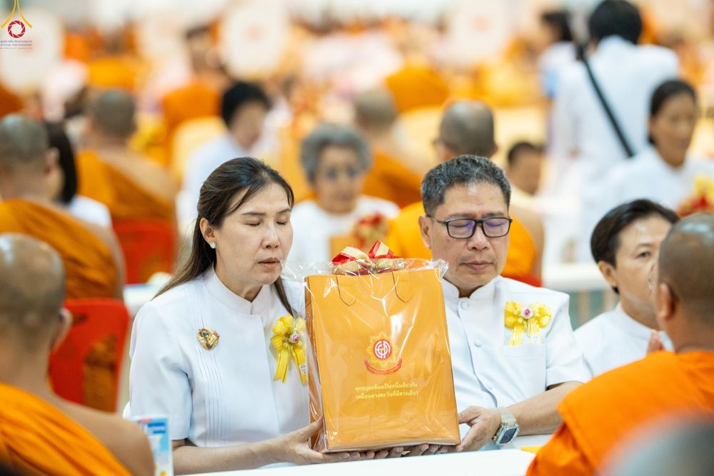 ภาพ No.342261:วันอาทิตย์ที่ 2 สิงหาคม พ.ศ.2569 พิธีถวายไทยธรรม คณะสงฆ์ 2,000 กว่าวัด ทั่วประเทศ, พิธีถวายไทยธรรม คณะสงฆ์ 323 วัด 4 จังหวัดชายแดนใต้ ณ สภาธรรมกายสากล วัดพระธรรมกาย