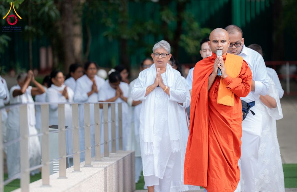 ภาพ No.342450:วันที่ 31 กรกฎาคม พ.ศ. 2569  ต้อนรับคณะแสวงบุญชาวศรีลังกา 31 ท่าน เยี่ยมชมวัดพระธรรมกาย