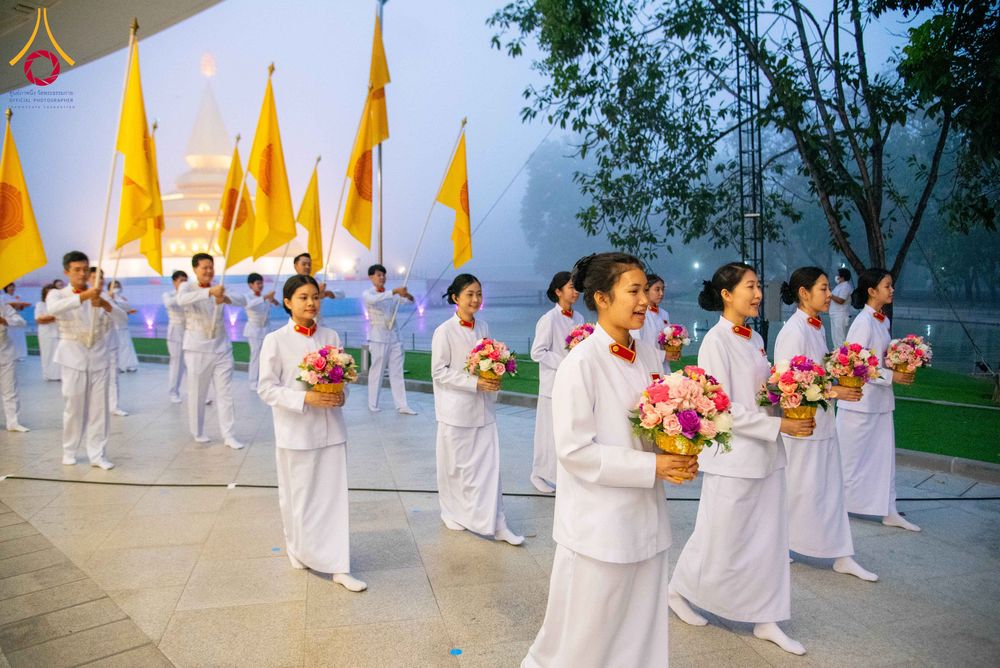 ภาพ No.298047:วันเสาร์ที่ 17 มกราคม พ.ศ. 2569 พิธีบรรพชาอุปสมบท โครงการอุปสมบทหมู่ บูชาธรรมครบ 117 ปี คุณยายอาจารย์มหารัตนอุบาสิกาจันทร์ ขนนกยูง  ณ อุโบสถพระไตรปิฎก วัดพระธรรมกาย