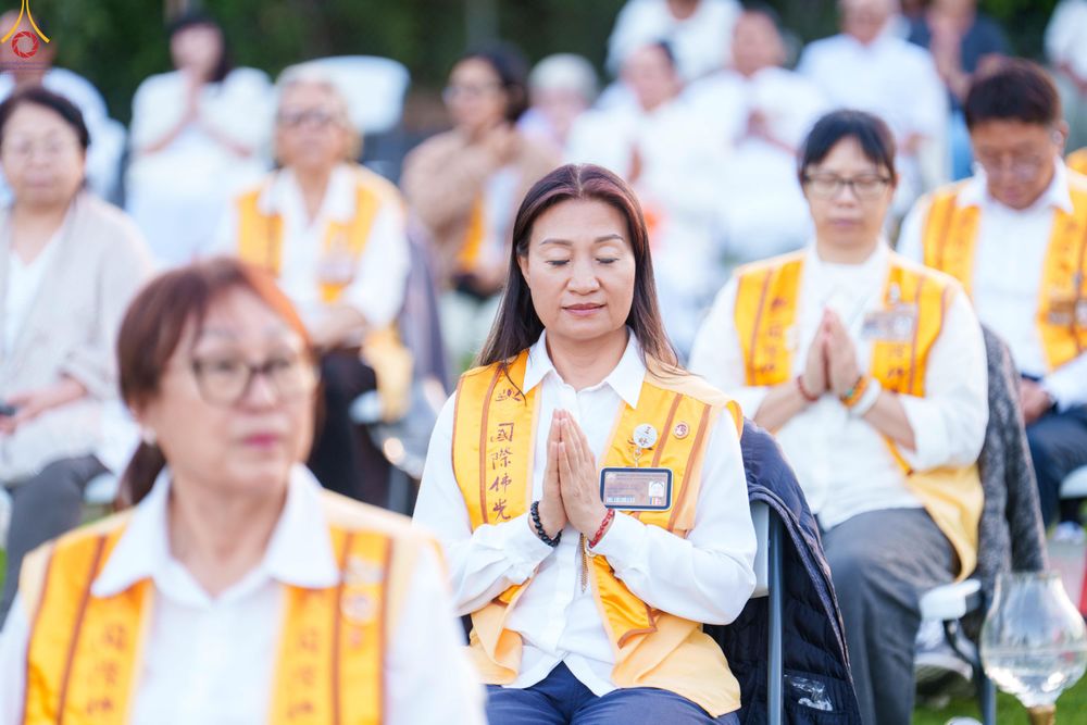 ภาพ No.332934:วันอาทิตย์ที่ 31 พฤษภาคม พ.ศ. 2569 วันวิสาขบูชา ณ วัดพระธรรมกายแคลิฟอร์เนีย  ประเทศสหรัฐอเมริกา