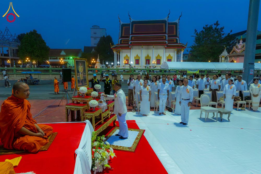 ภาพ No.284610:วันอาทิตย์ที่ 14 ธันวาคม พ.ศ.2568  พิธีทำบุญเมืองสุราษฎร์ธานี 110ปี และพิธีตักบาตรพระสงฆ์ 1,110 รูป  ณ บริเวณริมน้ำวัดกลาง (เก่า) ถนนบ้านดอน ตำบลตลาดใหม่ อำเภอเมือง จังหวัดสุราษฎร์ธานี