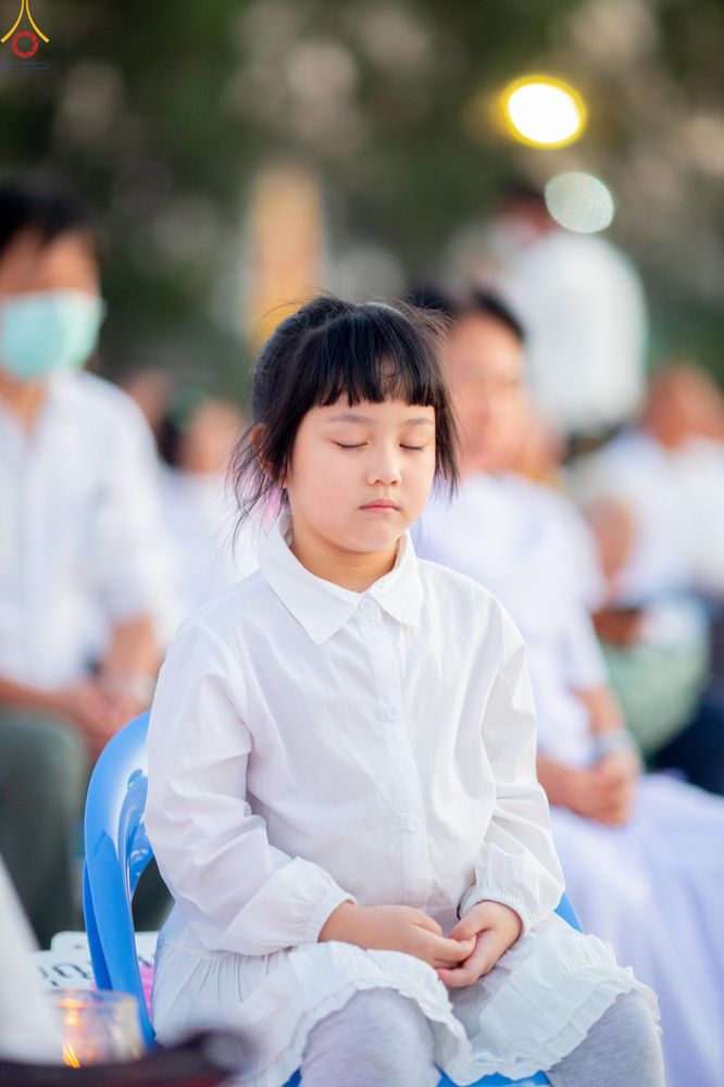 ภาพ No.302263:วันที่ 23 มกราคม พ.ศ. 2569 พิธีจุดประทีปธรรมถวายเป็นพุทธบูชา (ภาพชุดที่ 2) และบูชาธรรมมหาปูชนียาจารย์  ณ อนุสรณ์สถานลำดับที่ 5 สถานที่เผยแผ่วิชชาธรรมกายครั้งแรก อนุสรณ์สถานบางปลา วัดบางปลา อำเภอบางเลน จังหวัดนครปฐม ในโครงการธรรมยาตรา กตัญญูบูชา มหาปูชนีย