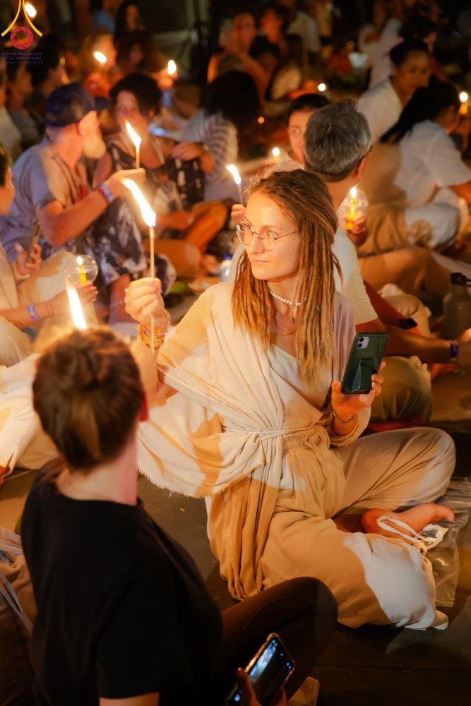 ภาพ No.156574:วัดพุทธบาหลีและวัดพระธรรมกาย จัดปฏิบัติธรรมนานาชาติ 1,151 คนจาก 78 ประเทศ ใน "วันสันติภาพสากล" ณ บาหลี อินโดนีเซีย วันเสาร์ที่ 21 กันยายน พ.ศ. 2567 เวลา 16.00-21.00 น. ณ พิพิธภัณฑ์ ARMA เมืองอูบุด จังหวัดบาหลี ประเทศอินโดนีเซีย