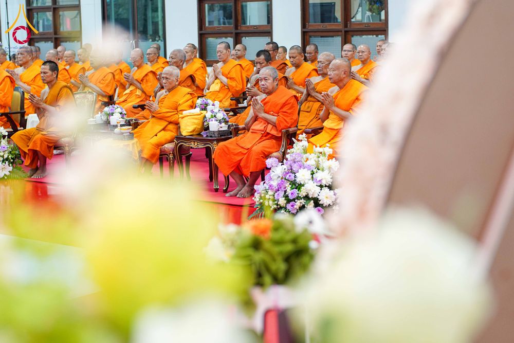 ภาพ No.316144:วันศุกร์ที่ 27 มีนาคม พ.ศ. 2569 พิธีบำเพ็ญกุศล คุณพ่อณรงค์ จินตมากุล  สิริอายุ 99 ปี 11 เดือน โยมบิดา พระครูปลัดรัตนวีรวัฒน์ (รังสฤษดิ์ อิทฺธิจินตโก) ที่ปรึกษาเจ้าคณะจังหวัดปทุมธานี เจ้าอาวาสวัดพระธรรมกาย  ณ ห้องปลูกศรัทธา 2 วัดพระธรรมกาย ปทุมธานี