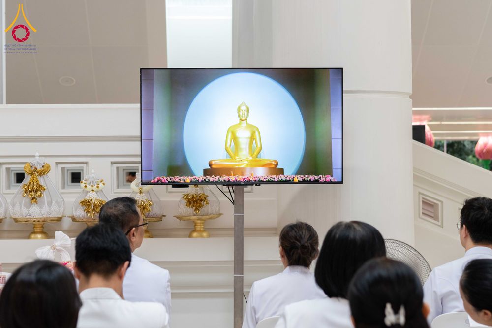 ภาพ No.309020:วันอาทิตย์ที่ 8 กุมภาพันธ์ พ.ศ. 2569  พิธีต้อนรับพระบัญชาสมเด็จพระสังฆราช แต่งตั้ง  “พระครูปลัดรัตนวีรวัฒน์” (รังสฤษดิ์ อิทฺธิจินฺตโก) เจ้าอาวาสวัดพระธรรมกาย ให้ดำรงตำแหน่ง “ที่ปรึกษาเจ้าคณะจังหวัดปทุมธานี”