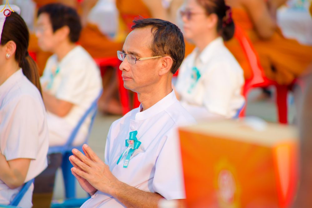 ภาพ No.324674:วันที่ 22 เมษายน พ.ศ.2569 (วันคุ้มครองโลก) บรรยากาศสาธุชน ในงานถวายมหาสังฆทาน 40,000 กว่าวัดทั่วประเทศ ณ ลานธรรม วัดพระธรรมกาย