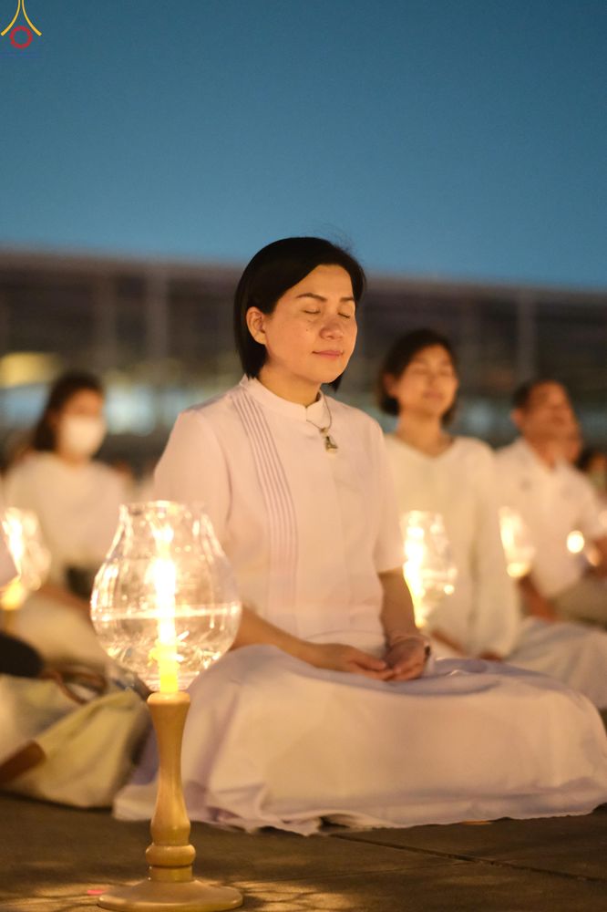 ภาพ No.308084:วันที่ 31 มกราคม พ.ศ. 2569 พิธีจุดประทีปธรรมถวายเป็นพุทธบูชา  และบูชาธรรมมหาปูชนียาจารย์ (ภาพชุดที่ 3) ณ วัดพระธรรมกาย ปทุมธานี ในโครงการธรรมยาตรา กตัญญูบูชา มหาปูชนียาจารย์ พระมงคลเทพมุนี(สด จนฺทสโร) พระผู้ปราบมาร อนุสรณ์สถาน 7 แห่ง ปีที่ 14