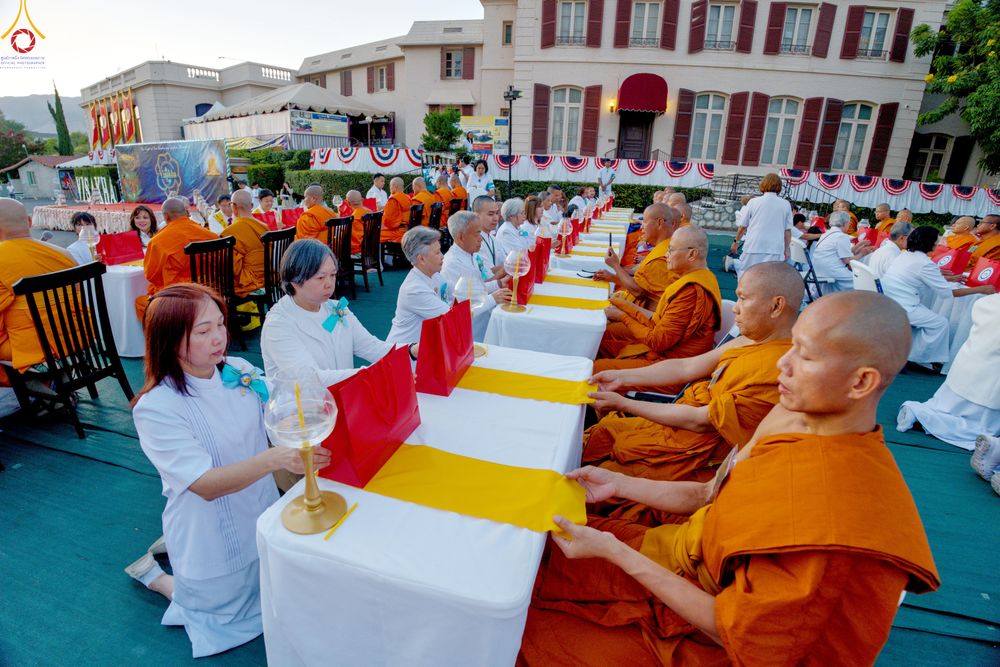 ภาพ No.332961:วันอาทิตย์ที่ 31 พฤษภาคม พ.ศ. 2569 วันวิสาขบูชา ณ วัดพระธรรมกายแคลิฟอร์เนีย  ประเทศสหรัฐอเมริกา