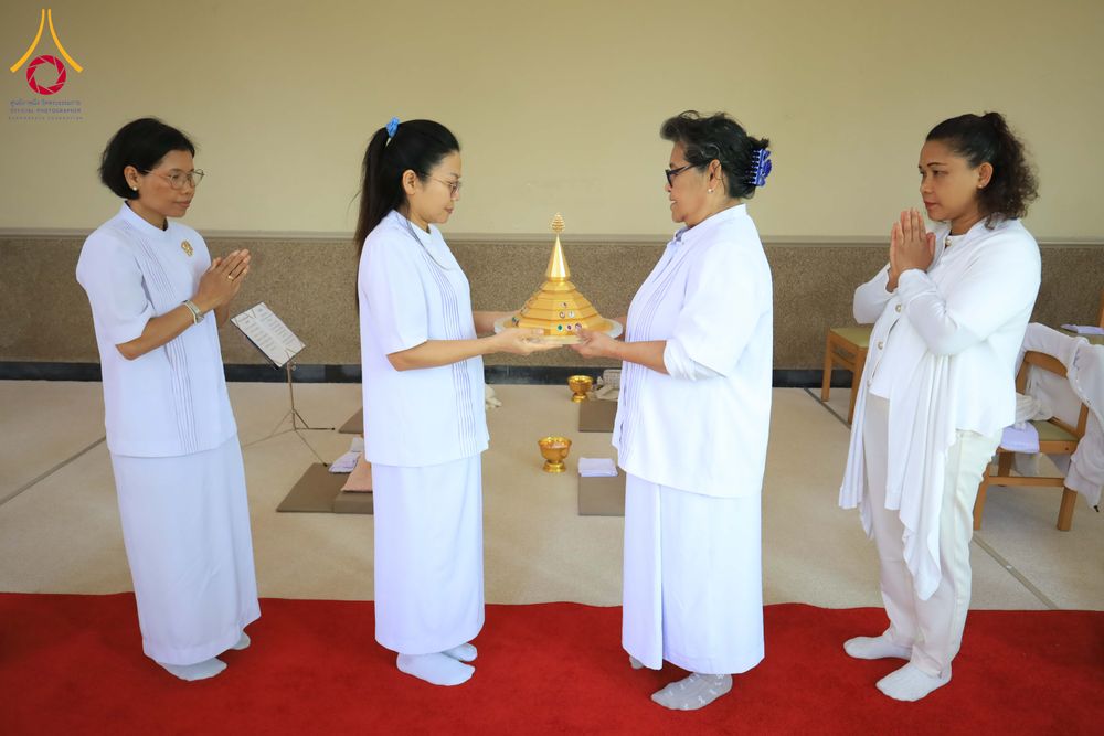 ภาพ No.328698:วันอาทิตย์ที่ 10 พฤษภาคม พ.ศ. 2569 พิธีสักการะพระบรมสารีริกธาตุ ณ วัดพระธรรมกายเบลเยียม