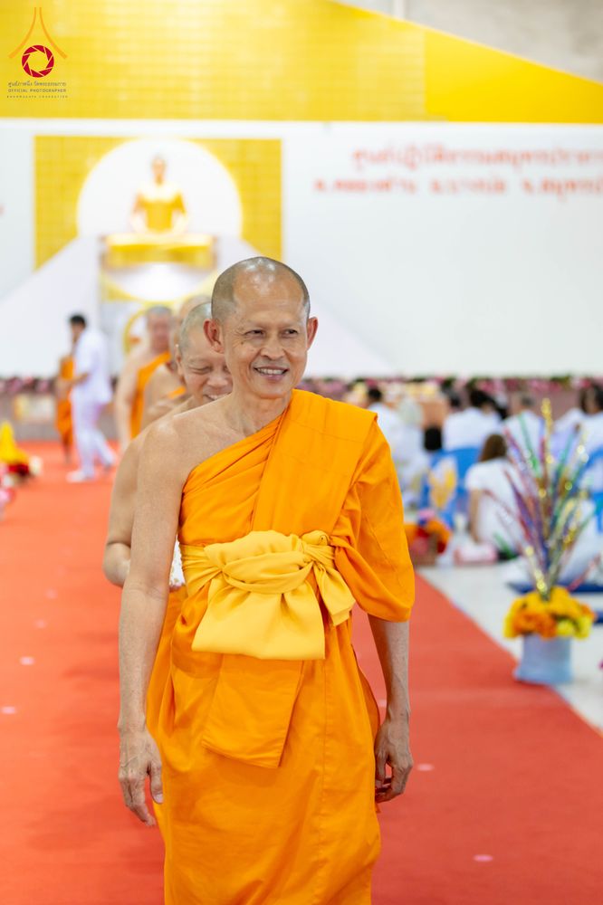 ภาพ No.315717:วันอาทิตย์ ที่ 22 มีนาคม พ.ศ. 2569 พิธีทอดผ้าป่าฉลองพระประธาน พิธีประดิษฐานพระบรมสารีริกธาตุในองค์พระประธาน พิธีจารึกชื่อบรรจุในแผ่นฌาน ณ ศูนย์ปฏิบัติธรรมสมุทรปราการ (บางบ่อ)