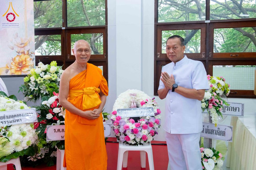 ภาพ No.314511:วันศุกร์ที่ 20 มีนาคม พ.ศ. 2569 พิธีบำเพ็ญกุศล คุณพ่อณรงค์ จินตมากุล โยมบิดา พระครูปลัดรัตนวีรวัฒน์ (รังสฤษดิ์ อิทฺธิจินตโก) ที่ปรึกษาเจ้าคณะจังหวัดปทุมธานี เจ้าอาวาสวัดพระธรรมกาย  ณ ห้องปลูกศรัทธา 2 วัดพระธรรมกาย ปทุมธานี