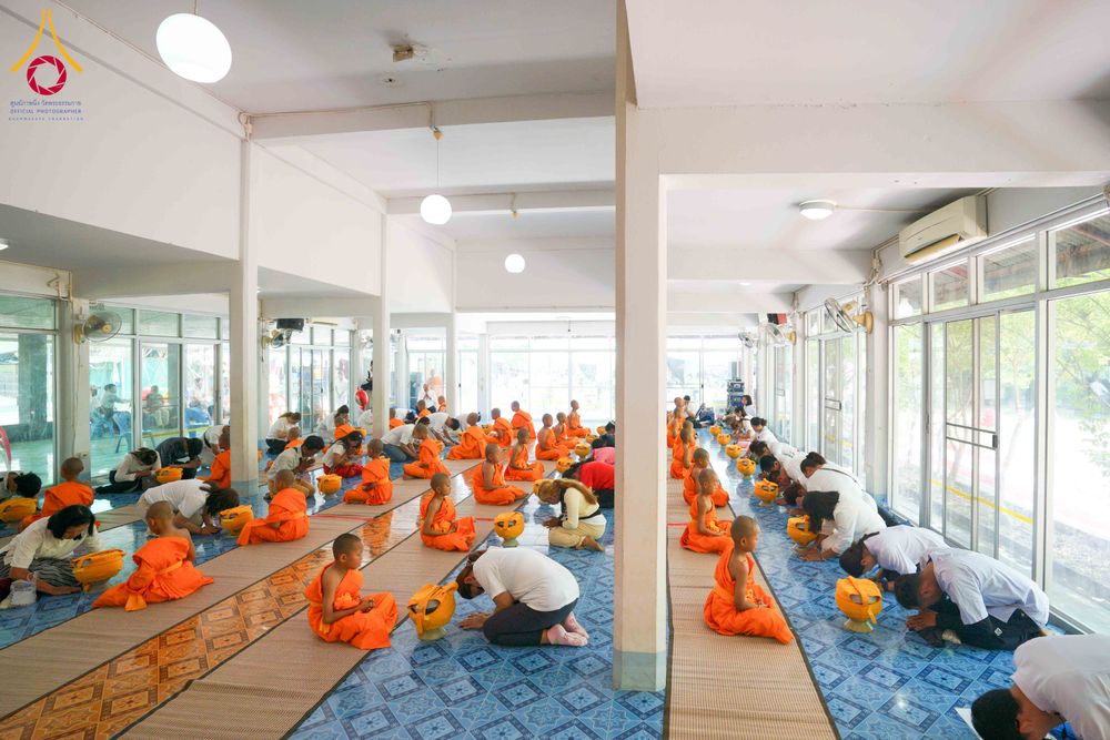 ภาพ No.318920:วันจันทร์ที่ 6 เมษายน พ.ศ.2569  โครงการบรรพชาสามเณรภาคฤดูร้อน ประจำปี 2569  บูชาธรรม 82 ปี หลวงพ่อธัมมชโย  ณ วัดห้วยตองสัก อำเภอจอมทอง จังหวัดเชียงใหม่