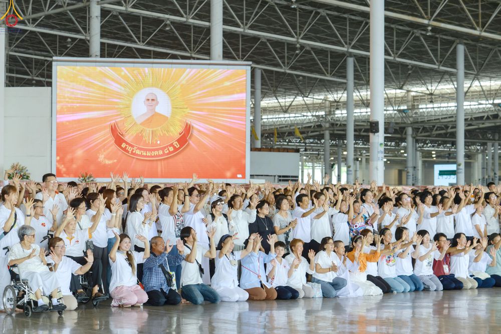 ภาพ No.322214:วันที่ 14 เมษายน พ.ศ.2569 การเตรียมกล่องไทยธรรม วันสุดท้าย เพื่องานถวายมหาสังฆทาน 40,000 กว่าวัดทั่วประเทศ วันคุ้มครองโลก 22 เมษายน พ.ศ.2569 วัดพระธรรมกาย