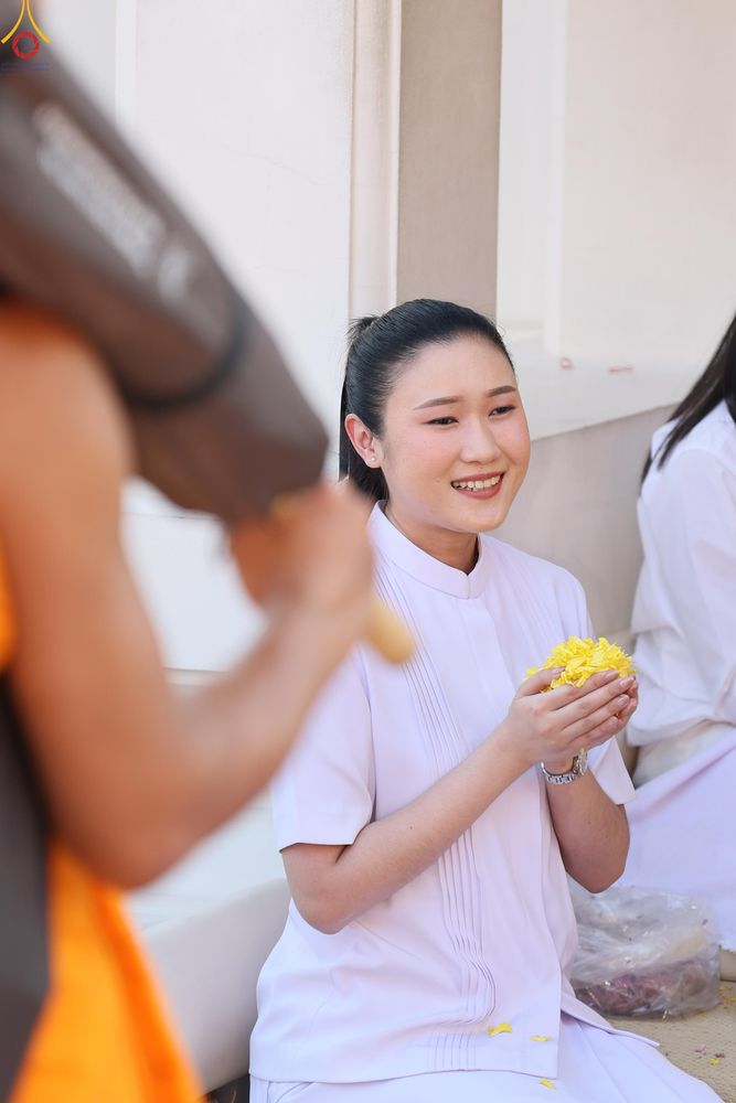 ภาพ No.295278:วันที่ 16 มกราคม พ.ศ. 2569 พิธีต้อนรับพระธรรมยาตรา อนุสรณ์สถานลำดับที่ 4 (ภาพชุดที่ 2) สถานที่เกิดด้วยกายธรรม ณ วัดโบสถ์บน ต.บางคูเวียง จ.นนทบุรี ในโครงการธรรมยาตรา กตัญญูบูชา มหาปูชนียาจารย์ พระมงคลเทพมุนี(สด จนฺทสโร) พระผู้ปราบมาร อนุสรณ์สถาน 7 แห่ง ปี