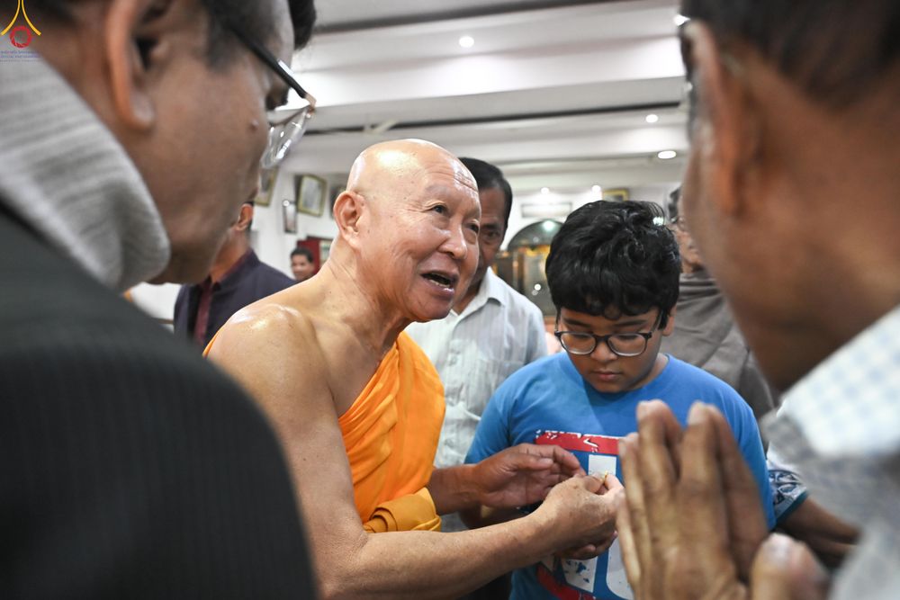 ภาพ No.278927:วันที่ 4 พฤศจิกายน 2568 กฐินสมทบวัดต่างประเทศ โดยคณะศิษยานุศิษย์ บูชาธรรม 81 ปี หลวงพ่อธัมมชโย ณ วัดพุทธบังคลาเทศ พุทธคยา ประเทศอินเดีย