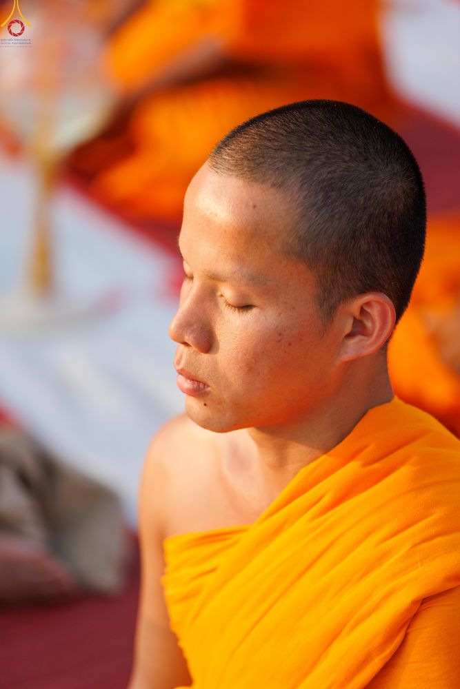 ภาพ No.293910:วันที่ 14 มกราคม พ.ศ. 2569 พิธีจุดประทีปถวายเป็นพุทธบูชา และบูชาธรรมมหาปูชนียาจารย์  ณ วัดสองพี่น้อง ต.ต้นตาล อ.สองพี่น้อง จ.สุพรรณบุรี ในโครงการธรรมยาตรา กตัญญูบูชา มหาปูชนียาจารย์ พระมงคลเทพมุนี(สด จนฺทสโร) พระผู้ปราบมาร อนุสรณ์สถาน 7 แห่ง ปีที่ 14