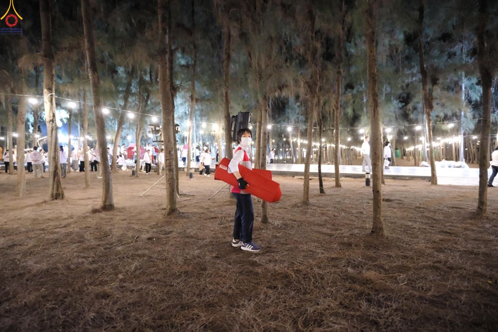 ภาพ No.296355:ภาพเบื้องหลังอาสาสมัครรวมใจ ชุดที่ 2 ในโครงการธรรมยาตรา กตัญญูบูชา มหาปูชนียาจารย์ พระมงคลเทพมุนี(สด จนฺทสโร) พระผู้ปราบมาร อนุสรณ์สถาน 7 แห่ง ปีที่ 14