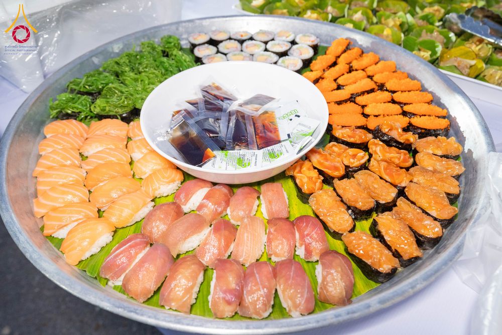 ภาพ No.288122:วันที่ 4 มกราคม พ.ศ. 2569 พิธีถวายภัตตาหารเป็นสังฆทาน แด่พระธรรมยาตรา ในโครงการธรรมยาตรา กตัญญูบูชา มหาปูชนียาจารย์ พระมงคลเทพมุนี(สด จนฺทสโร) พระผู้ปราบมาร อนุสรณ์สถาน 7 แห่ง ปีที่ 14 ณ อนุสรณ์สถานมหาวิหารพระมงคลเทพมุนี (โลตัสแลนด์) อ.สองพี่น้อง จ.สุพรร