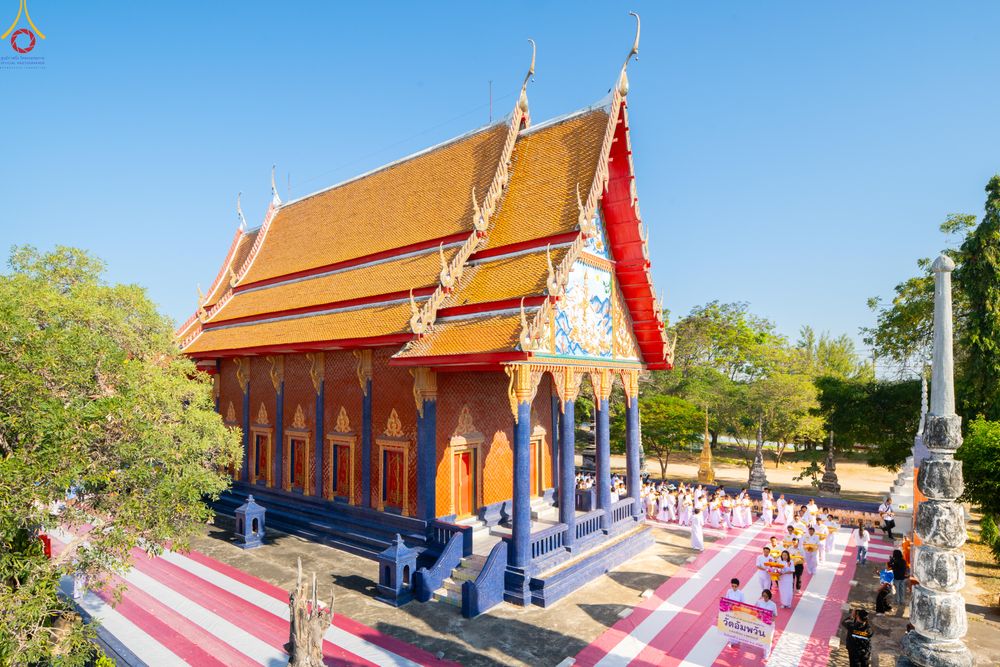 ภาพ No.288497:วันที่ 5 มกราคม พ.ศ. 2569 พิธีทอดผ้าป่าทำนุบำรุงศาสนสถาน ณ วัดอัมพวัน ต.สองพี่น้อง อ.สองพี่น้อง จ.สุพรรณบุรี ในโครงการธรรมยาตรา กตัญญูบูชา มหาปูชนียาจารย์ พระมงคลเทพมุนี(สด จนฺทสโร) พระผู้ปราบมาร อนุสรณ์สถาน 7 แห่ง ปีที่ 14