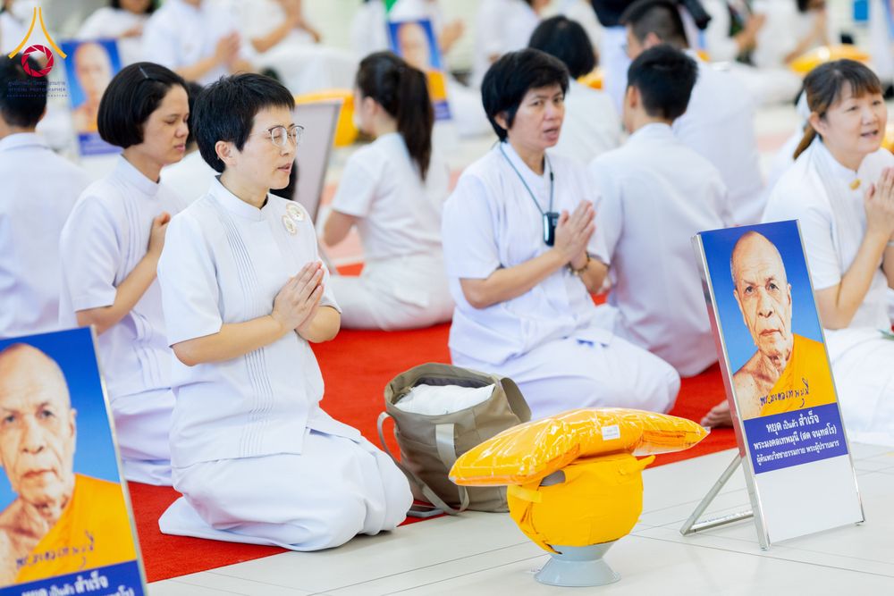 ภาพ No.286519:วันเสาร์ที่ 12 กรกฏาคม พ.ศ.2568 พิธีบรรพชาอุปสมบท  โครงการบรรพชาอุปสมบทหมู่ ธรรมทายาทนานาชาติ(ภาคภาษาจีน), โครงการบรรพชาสามเณร โรงเรียนนานาชาติ รุ่นที 14