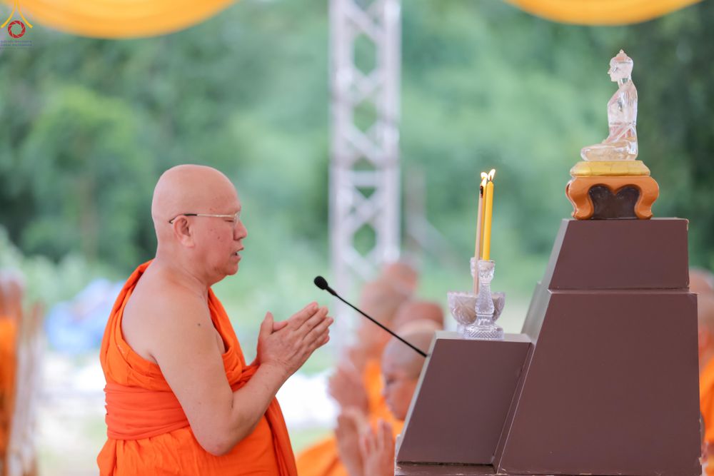 ภาพ No.339448:วันอังคารที่ 14  กรกฎาคม 2569 พิธีทอดผ้าป่าและพิธีตอกเสาเข็มมงคลต้นสุดท้าย องค์พระเจดีย์เพื่อสร้างสันติภาพโลก  ณ ธุดงคสถานพัฒนานิคม อ.พัฒนาพิคม จ.ลพบุรี