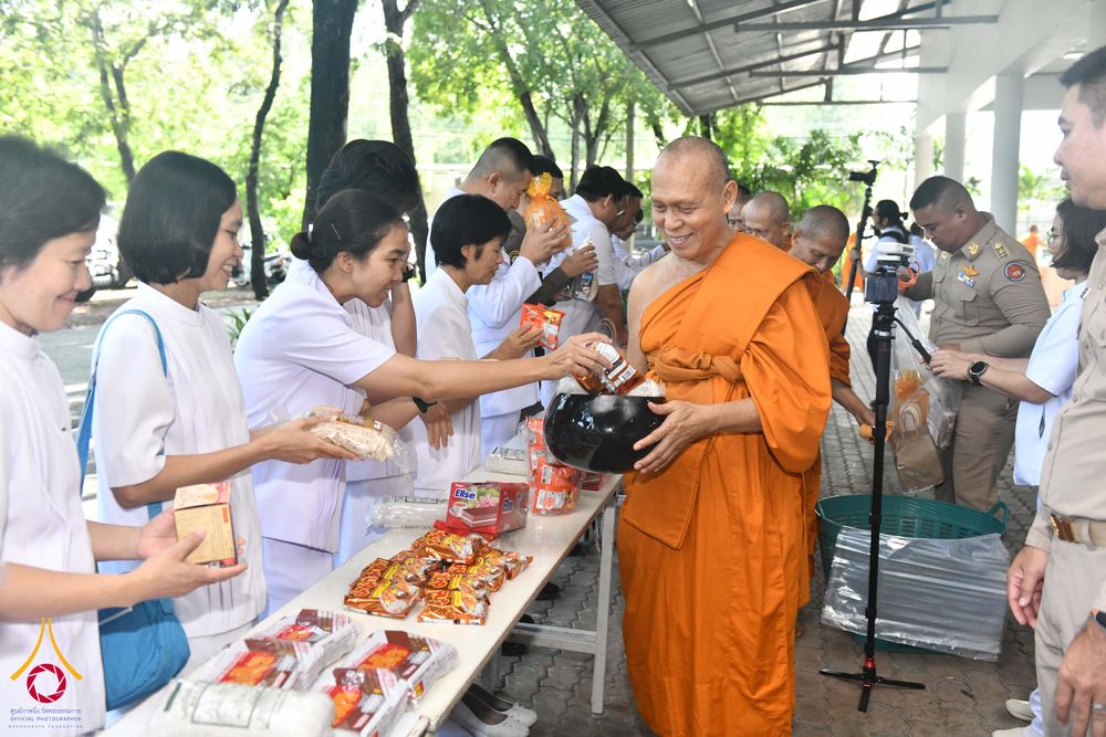 ภาพ No.349960:วันศุกร์ที่ 18 กันยายน พ.ศ. 2569 คณะสงฆ์และพสกนิกรชาวอำเภอคลองหลวง บำเพ็ญกุศล 100 วัน (สตมวาร) แห่งการสิ้นพระชนม์ ถวายเป็นพระกุศลแด่สมเด็จพระเจ้าลูกเธอ เจ้าฟ้าพัชรกิติยาภาฯ