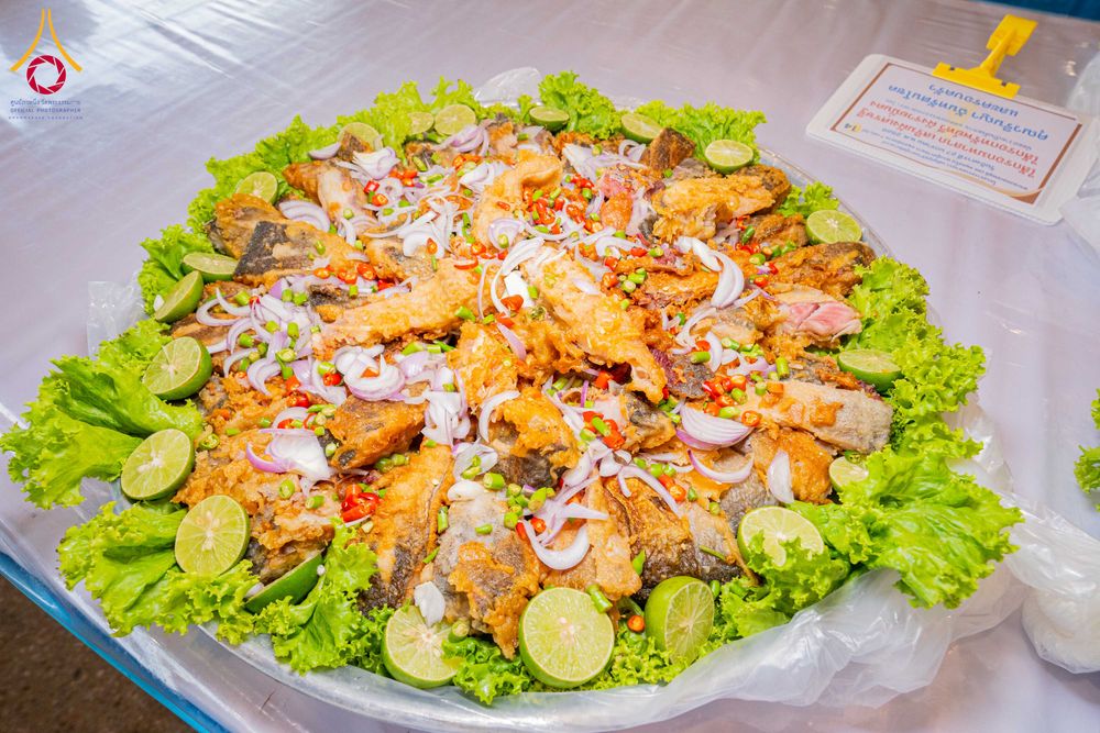 ภาพ No.303642:วันที่ 27 มกราคม พ.ศ. 2569 พิธีถวายภัตตาหารเป็นสังฆทาน แด่พระธรรมยาตรา ณ วัดพระธรรมกาย  จังหวัดปทุมธานี ในโครงการธรรมยาตรา กตัญญูบูชา มหาปูชนียาจารย์ พระมงคลเทพมุนี(สด จนฺทสโร) พระผู้ปราบมาร อนุสรณ์สถาน 7 แห่ง ปีที่ 14