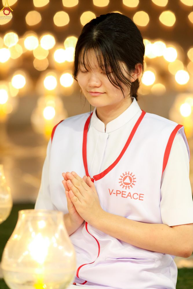 ภาพ No.301617:ภาพเบื้องหลังอาสาสมัครรวมใจ ชุดที่ 4 ในโครงการธรรมยาตรา กตัญญูบูชา มหาปูชนียาจารย์ พระมงคลเทพมุนี(สด จนฺทสโร) พระผู้ปราบมาร อนุสรณ์สถาน 7 แห่ง ปีที่ 14