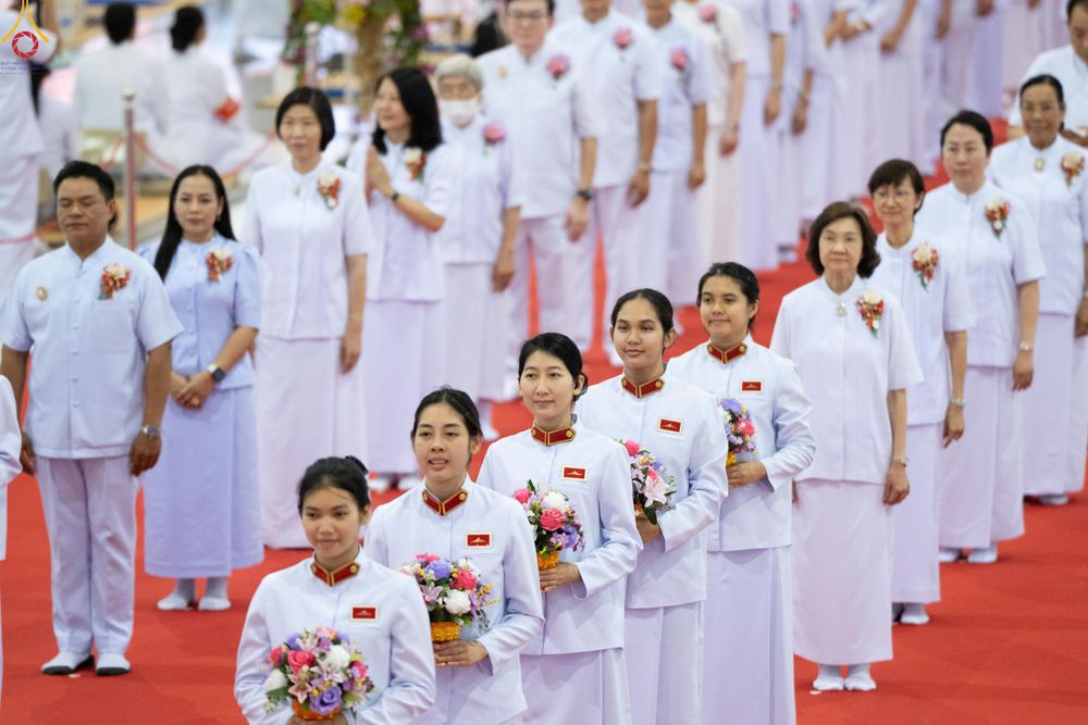 ภาพ No.286418:วันอาทิตย์ที่ 13 กรกฎาคม พ.ศ.2568 พิธีปฎิบัติธรรม และพิธีจุดเทียนใจ ไฟนิรันดร์ อนันตชัย ณ สภาธรรมกายสากล วัดพระธรรมกาย