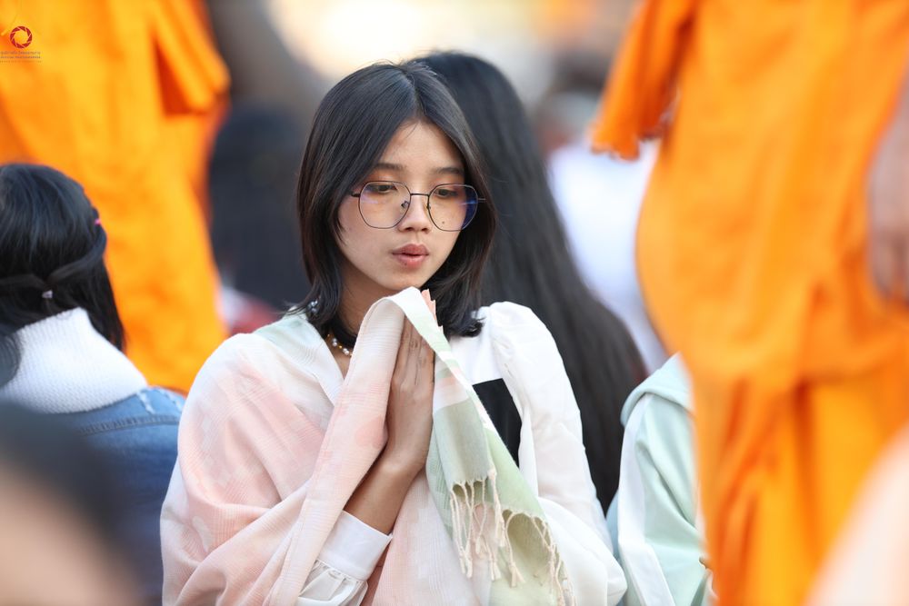 ภาพ No.293023:วันที่ 11 มกราคม พ.ศ. 2569 พิธีต้อนรับพระธรรมยาตรา ณ อนุสรณ์สถานลำดับที่ 3 (ภาพชุดที่ 2) สถานที่เกิดในเพศสมณะ วัดสองพี่น้อง อำเภอสองพี่น้อง จังหวัดสุพรรณบุรี ในโครงการธรรมยาตรา กตัญญูบูชา มหาปูชนียาจารย์ พระมงคลเทพมุนี(สด จนฺทสโร) พระผู้ปราบมาร อนุสรณ์สถ