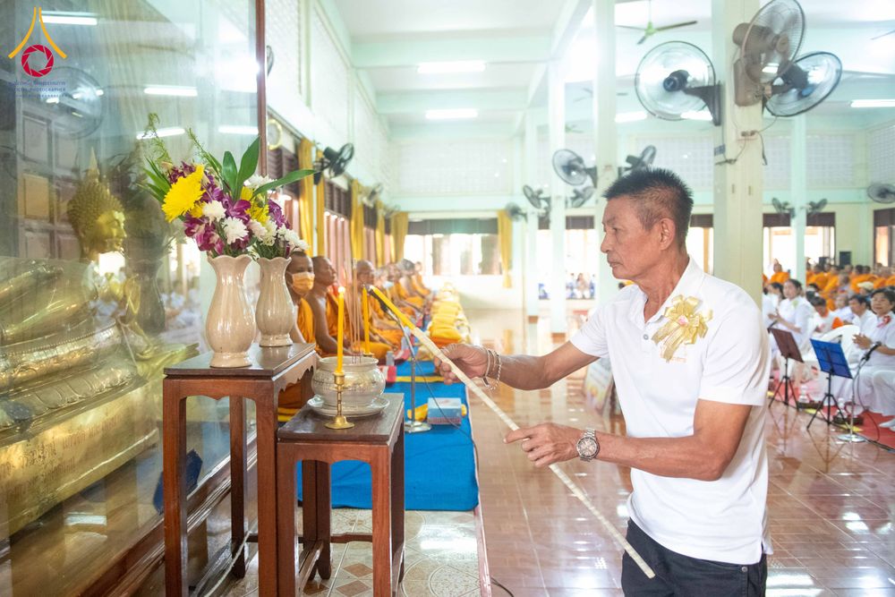 ภาพ No.296385:วันที่ 16 มกราคม พ.ศ. 2569 พิธีทอดผ้าป่าทำนุบำรุงศาสนสถาน ณ วัดโพธิ์เอน ต.บางขุนกอง อ.บางกรวย จ.นนทบุรี อนุสรณ์สถานลำดับที่ 4 สถานที่เกิดด้วยกายธรรม ในโครงการธรรมยาตรา กตัญญูบูชา มหาปูชนียาจารย์ พระมงคลเทพมุนี(สด จนฺทสโร) พระผู้ปราบมาร อนุสรณ์สถาน 7 แห่ง