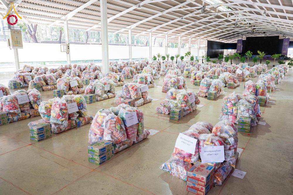 ภาพ No.291016:วันจันทร์ที่ 5 มกราคม พ.ศ. 2569  วัดพระธรรมกาย มูลนิธิธรรมกาย  จัดพิธีมอบของขวัญสนับสนุนการจัดกิจกรรมงานวันเด็กแห่งชาติ ประจำปี พ.ศ. 2569 ให้แก่องค์กรภาคีเครือข่ายกว่า 200 องค์กร ณ วัดพระธรรมกาย อ.คลองหลวง จ.ปทุมธานี